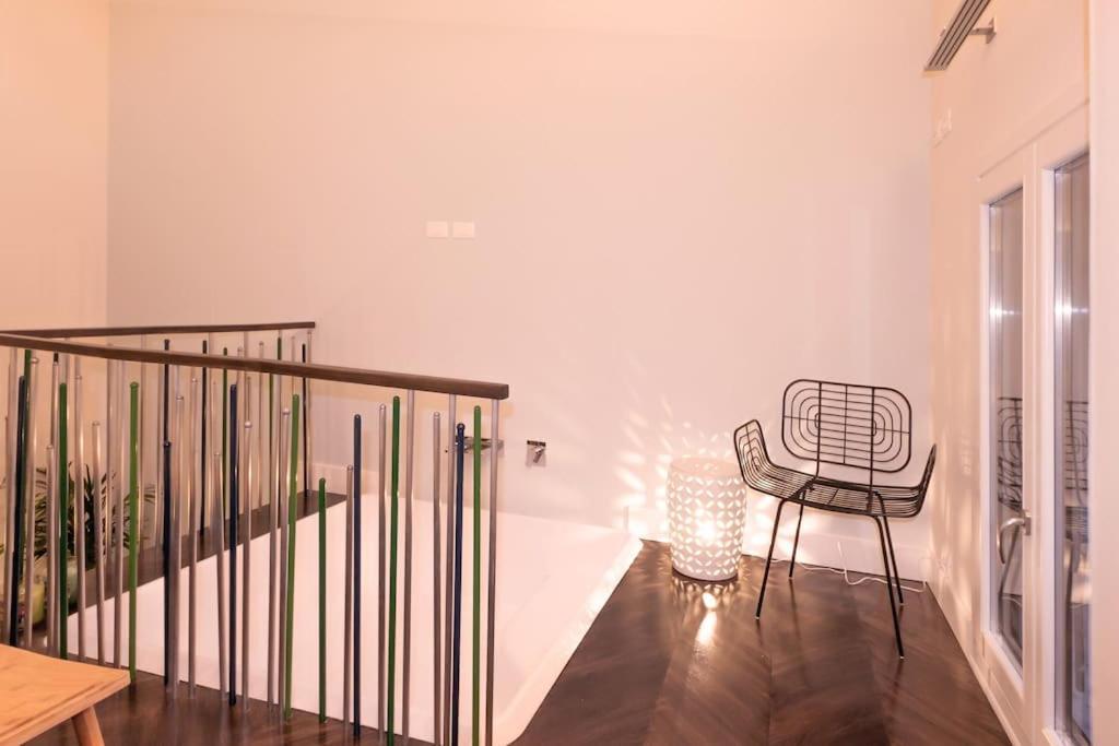 Huge Design With Private Garden Appartement